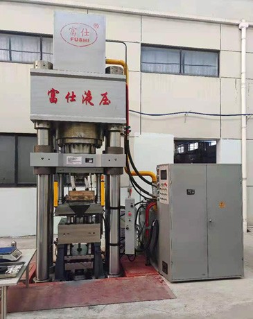 FS79Z干粉自動成型液壓機
